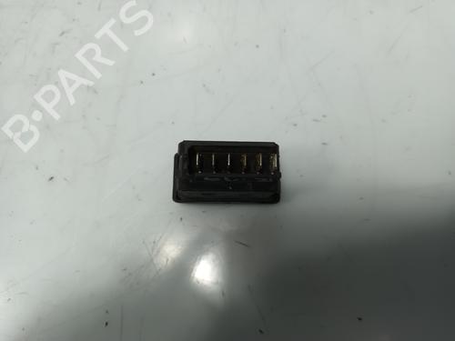 Left front window switch RENAULT 19 II (B/C53_)  | BP29726621I27 