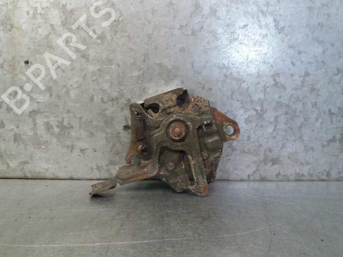 Used Hood lock KIA SPORTAGE SUV (K00) 2.0 i 16V 4WD (128 hp) 12704299