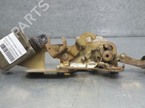 Used Front right lock RENAULT TRAFIC Van (T_, P_, V_) 1.9 D (60 hp) 12730545