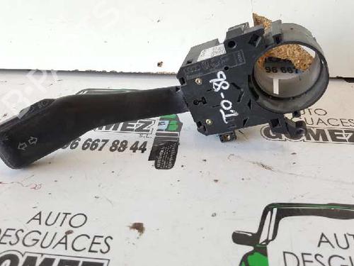 Used Steering column stalk AUDI A3 (8L1) 1.9 TDI (90 hp) 12735319