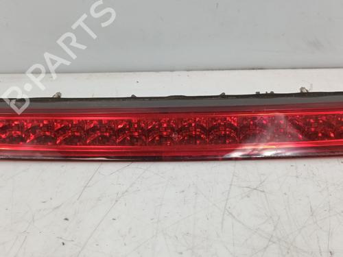 Used Third brake light PEUGEOT 3008 II SUV (MC_, MR_, MJ_, M4_) 1.2 THP/ PureTech 130 (MRHNSM, MRHNSU, MRHNSJ, MRHNYW,... (131 hp) 26528129