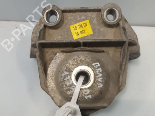 Motorophæng FIAT BRAVO II (198_) 1.9 D Multijet (198AXB1A) (120 hp) 32251822