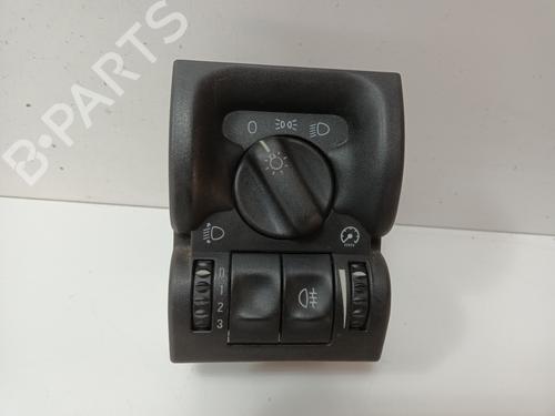 Used Headlight switch OPEL VECTRA B (J96) 2.0 DI 16V (F19) (82 hp) 12689601