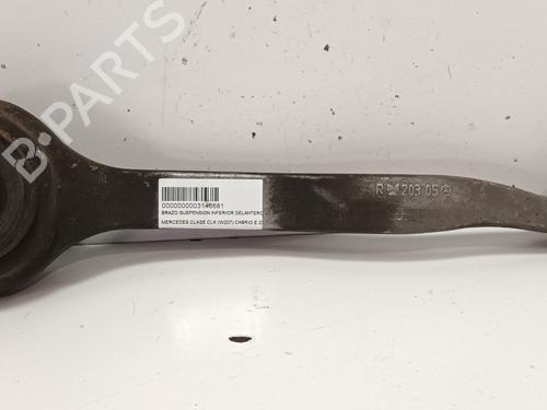 Used Right front suspension arm MERCEDES-BENZ E-CLASS Convertible (A207) E 220 CDI / BlueTEC / d (207.402, 207.401) (170 hp) 12789357