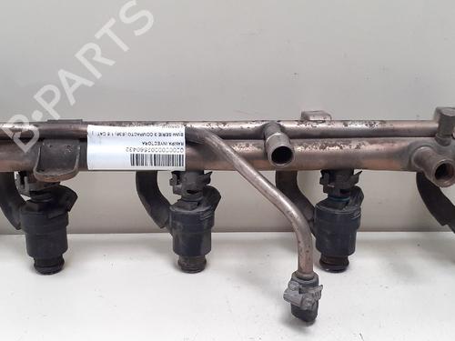 Used Injection rail BMW 3 Compact (E36) [1994-2000]  12932093