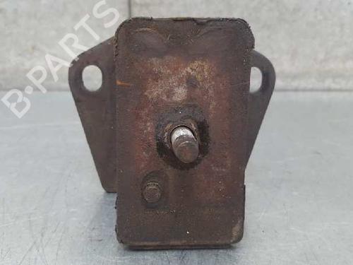Used Engine mount MITSUBISHI PAJERO I (L04_G, L14_G) 2.5 TD (L044G, L049G) (87 hp) 12730318