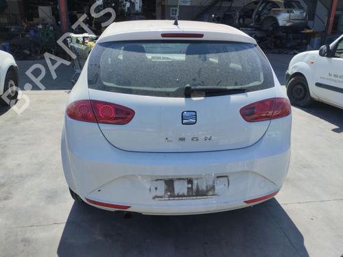 Right tailgate light SEAT LEON (1P1) 1.6 TDI | BP38329883C80 - Image 7