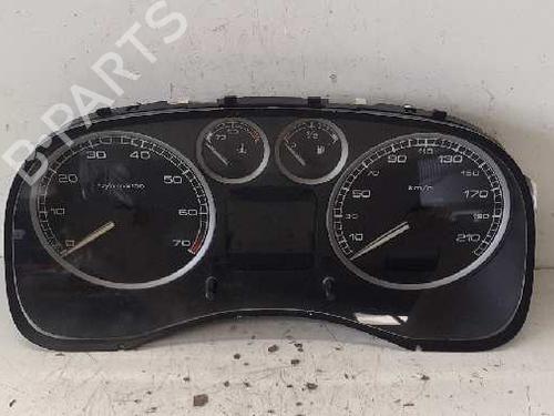 Used Instrument cluster PEUGEOT 307 (3A/C) 1.6 16V (109 hp) 12717782