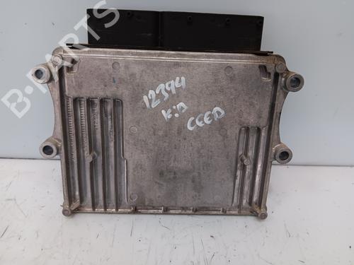 Engine control unit (ECU) KIA CEED Sportswagon (CD)  | BP29546260M57 