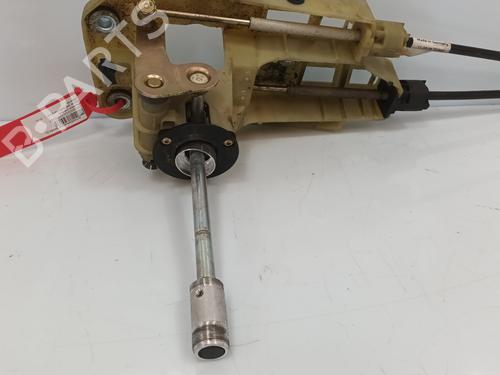 Gear lever VOLVO S60 I (384) 2.4 D | BP20122373M90 