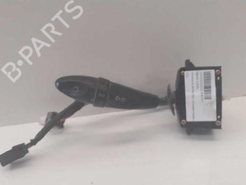 Used Headlight switch HYUNDAI ELANTRA III (XD) 1.6 (107 hp) 12756698