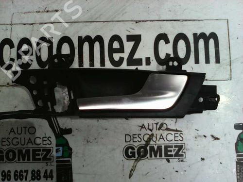 Used Front right interior door handle AUDI A3 Sportback (8PA) [2004-2015]  12799411