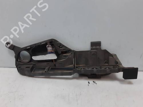Used Front right interior door handle Front right interior door handle 38438375 38438375