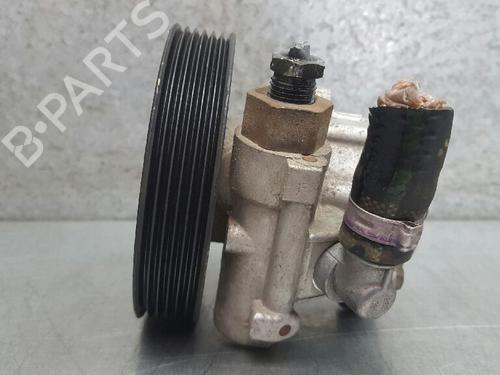 Pompe de direction assistée PEUGEOT 806 (221) 2.0 16V (136 hp) 12717040