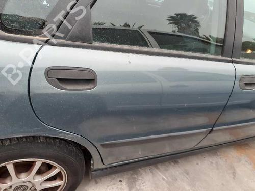 Used Right rear door VOLVO S40 I (644) 1.9 DI (115 hp) 12771519