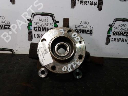 Used Right front steering knuckle RENAULT CLIO III (BR0/1, CR0/1) 1.6 16V (BR05, BR0B, BR0Y, BR15, BR1J, BR1M, BR1Y, CR0B,... (112 hp) 12687650