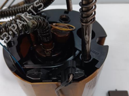 Fuel pump AUDI A4 B7 (8EC) 2.0 TDI quattro | BP33426843M76 - Image 2