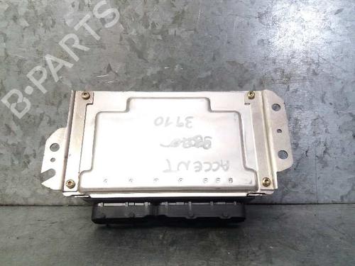 Engine control unit (ECU) HYUNDAI ACCENT II (LC) 1.5 | BP12700073M57 