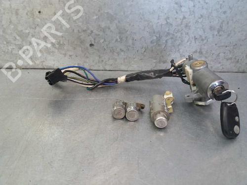 Used Electronic module KIA SPORTAGE SUV (K00) 2.0 i 16V 4WD (128 hp) 13969274