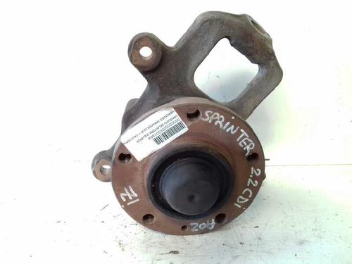 Used Left front steering knuckle MERCEDES-BENZ SPRINTER 2-t Van (B901, B902) 211 CDI (901.661, 901.662, 902.661, 902.662) (109 hp) 12931550
