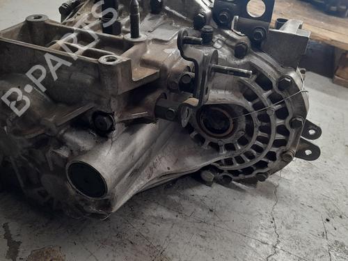 Gearbox HYUNDAI ELANTRA III Saloon (XD) 2.0 CRDi | BP13467496M3 