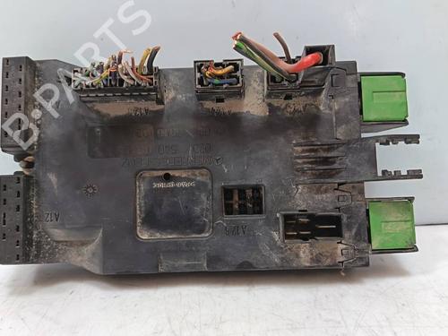 Used Fuse box Fuse box MERCEDES-BENZ VITO Bus (W638) 110 TD 2.3 (638.174) (98 hp) 40561184 40561184