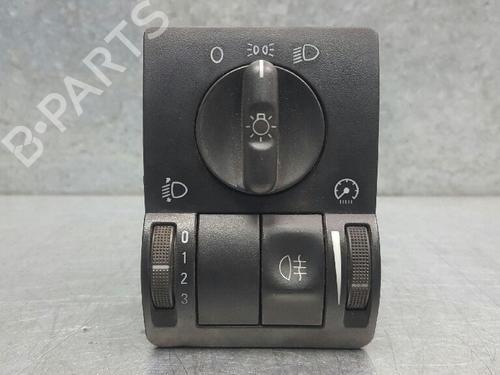 Used Headlight switch OPEL COMBO Box Body/MPV 1.3 CDTI 16V (69 hp) 12713992