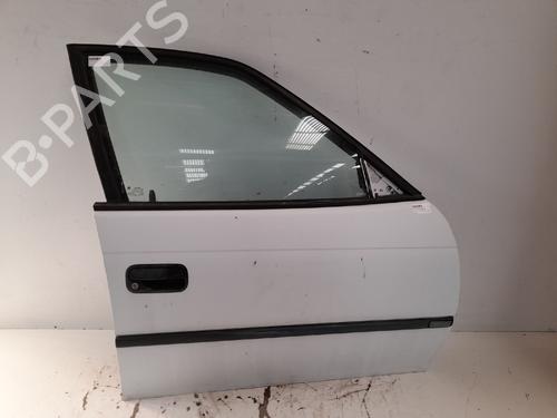 Used Right front door OPEL ASTRA F Hatchback (T92) 1.6 i (F08, M08, F68, M68) (75 hp) 12718917