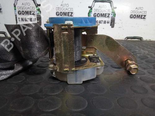 Rear left seatbelt HYUNDAI ELANTRA III Saloon (XD) 2.0 CRDi | BP12809292I29 
