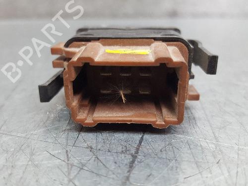 Used Left rear window switch Left rear window switch RENAULT LAGUNA II (BG0/1_) 1.6 16V (BG0A, BG0L) (107 hp) 12773584 12773584