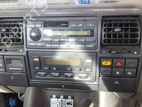 Used Climate control LAND ROVER DISCOVERY II (L318) 2.5 Td5 4x4 (139 hp) 12710183