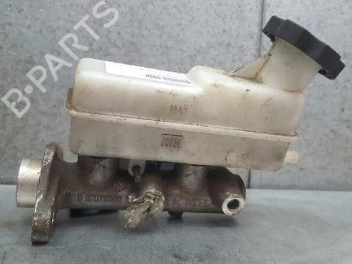 Brake master cylinder HYUNDAI H-1 / STAREX Bus (A1) 2.5 TD 4WD | BP12799748M77 