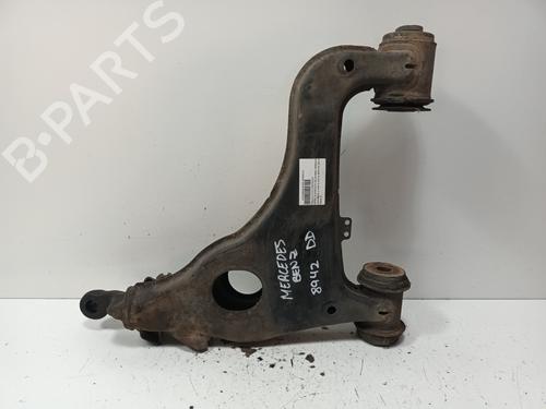 Used Right front suspension arm MERCEDES-BENZ E-CLASS (W210) E 200 (210.035) (136 hp) 16081775