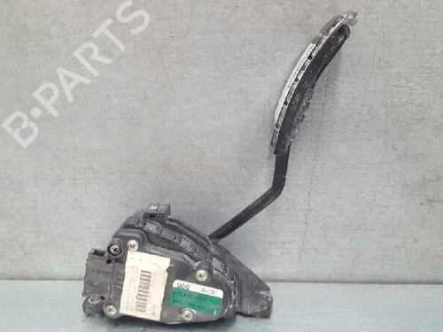 Used Pedal NISSAN INTERSTAR Van (X70) dCi 80 (82 hp) 12704707