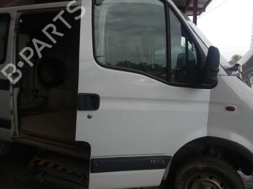 Used Right front door RENAULT MASTER II Van (FD) 2.5 D (80 hp) 12854732