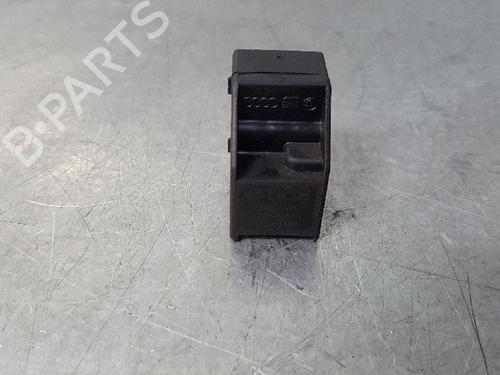 Right front window switch VW PASSAT B5 Variant (3B5) 1.8 | BP12706513I26 - Image 2