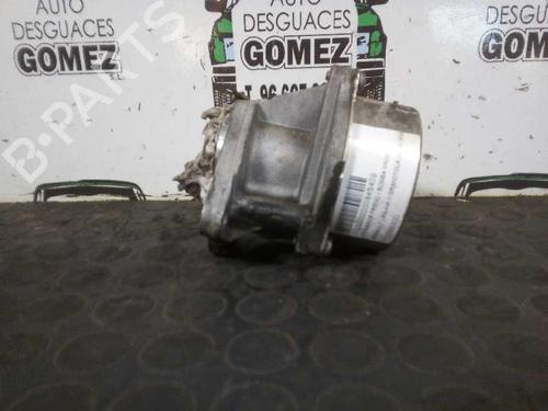 Used Vacuum pump RENAULT LAGUNA II Grandtour (KG0/1_) 1.9 dCi (KG0G) (120 hp) 12813688