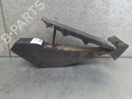 Used Pedal BMW 5 (E60) 530 d (218 hp) 12745259