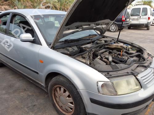 Right headlight VW PASSAT B5 (3B2) 1.9 TDI Syncro/4motion | BP31128543C29 