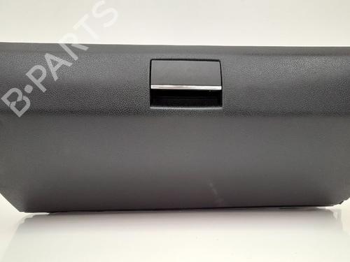 Used Glove box MERCEDES-BENZ A-CLASS (W169) A 160 (169.031, 169.331) (95 hp) 12772832