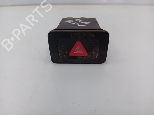 Bouton de warning VW GOLF IV (1J1) 1.6 16V (105 hp) 28669387