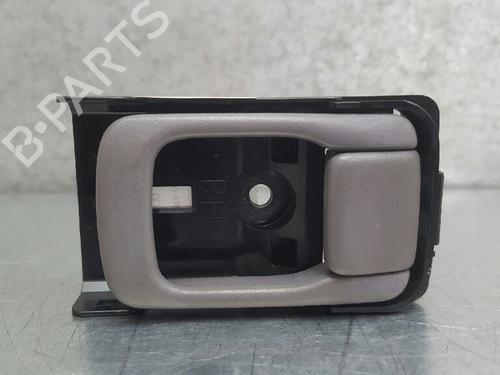 Used Front right interior door handle Front right interior door handle 12742965 12742965