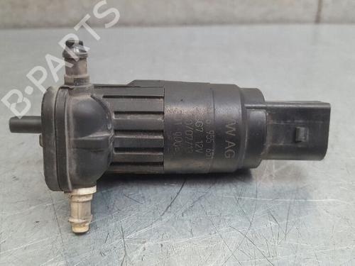 Used Washer pump SKODA RAPID (NH3, NK3, NK6) 1.6 TDI (105 hp) 13975468