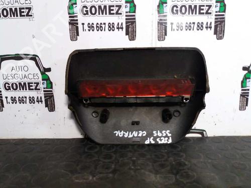 Troisième feu stop FORD FIESTA IV (JA_, JB_) [1995-2006]  12856473