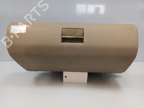 Used Glove box MERCEDES-BENZ B-CLASS Sports Tourer (W245) B 200 CDI (245.208) (140 hp) 18408351