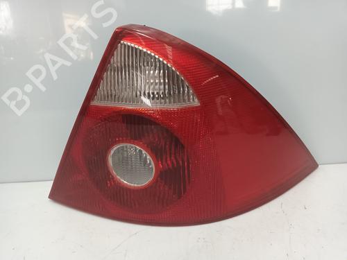 Used Right taillight FORD MONDEO III Saloon (B4Y) 2.0 16V (146 hp) 19921916