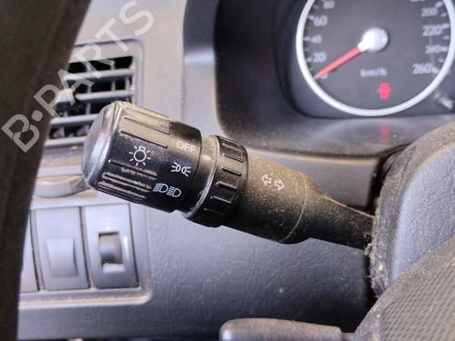 Headlight switch HYUNDAI COUPE II (GK) 1.6 16V | BP21026395I24 