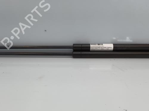 Used Tailgate lift support NISSAN MICRA II (K11) 1.5 D (57 hp) 18331881