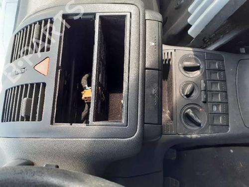 Grille VW POLO (6N2)  | BP12767699C40 