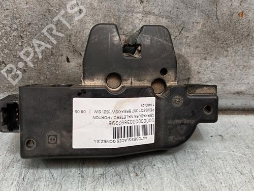 Used Tailgate lock PEUGEOT 307 Break (3E) 1.6 HDi 110 (109 hp) 17811349